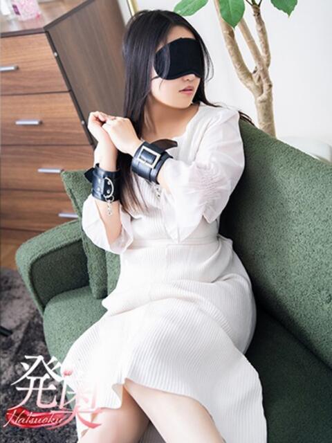 中野 かおり 夜這い専門 発情する奥様たち梅田店（ホテヘル）