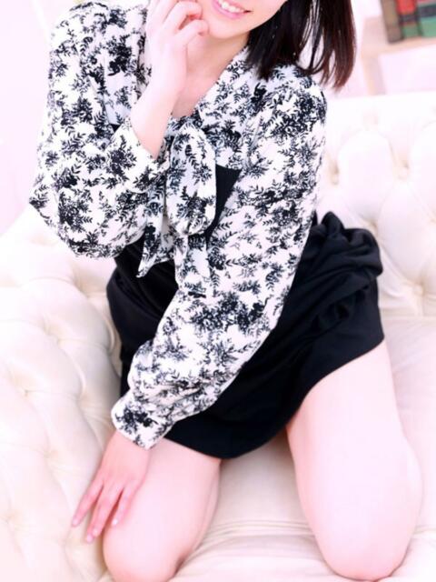 しほ Hip's千葉駅前店（人妻系デリヘル）