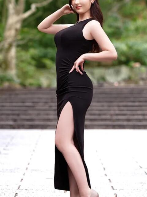 葛城 菜緒 京都貴楼館（人妻デリヘル）