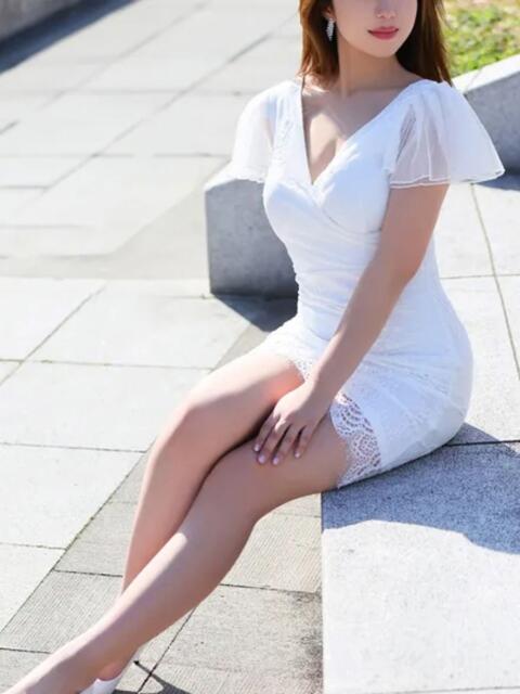 山乃 麻奈美 京都貴楼館（人妻デリヘル）