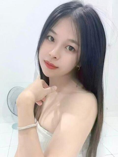 夢 極嬢（アジアンデリヘル）