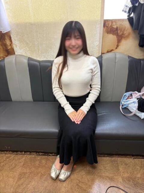 にこ 初体験（学園系イメクラ）