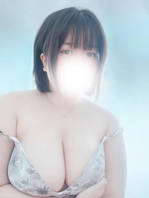 しずく 豊満奉仕倶楽部（巨乳痴女専門デリヘル＆待ち合わせヘルス）