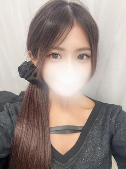 牧野しずく 断りきれない美人マッサージ嬢たち（デリヘル＆エステ）