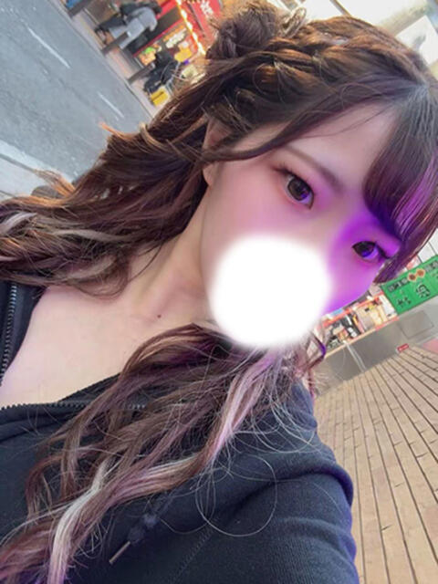 なみ 渋谷スマイル（ホテヘル＆デリヘル）