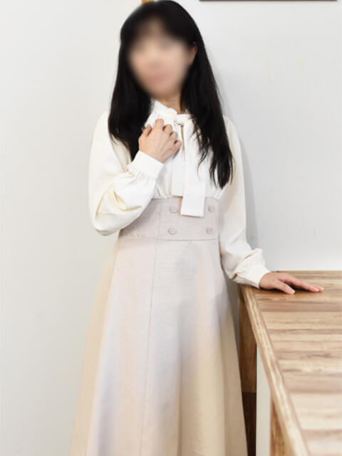 いずみ(昭和51年生まれ) 熟年カップル名古屋～生電話からの営み～（人妻・熟女デリヘル）