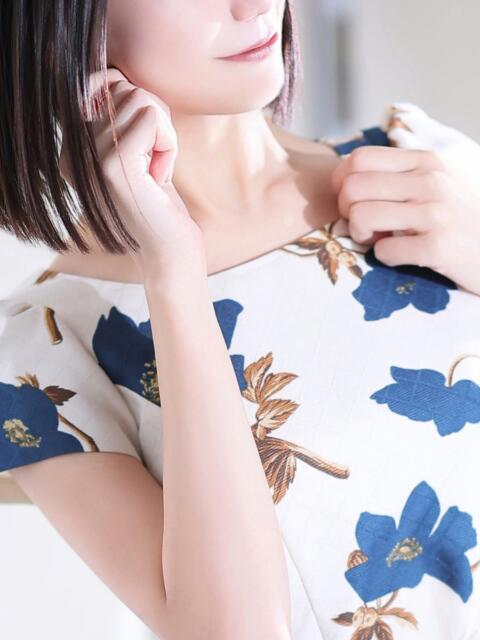 紫の上 トリプルクラウン（高級デリヘル）