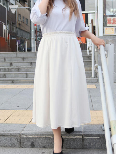 みく 奥鉄オクテツ兵庫（人妻デリヘル）