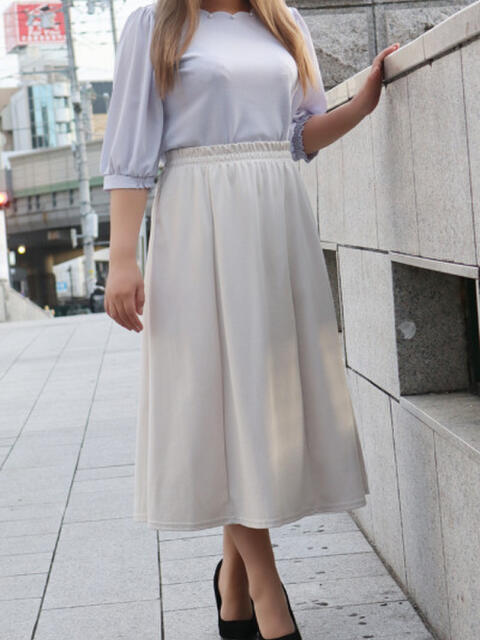 みく 奥鉄オクテツ大阪（駅待ち合わせ型人妻デリヘル）