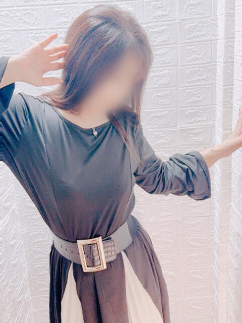 つばき 吉野ケ里人妻デリヘル 「デリ夫人」（デリヘル）