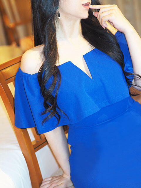 成田かりな 有閑婦人＆Diana大阪店（人妻＆お姉様系デリヘル）