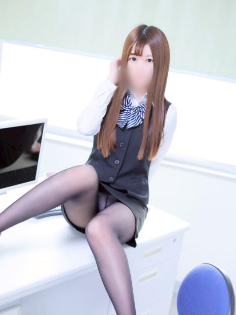 山内凜華(やまうちりんか) オプション無料！！ハレンチOL倶楽部（デリヘル）