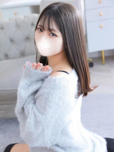 るな★童顔F乳ロリカワ美少女★ Chloe五反田本店　S級素人清楚系デリヘル（デリヘル）