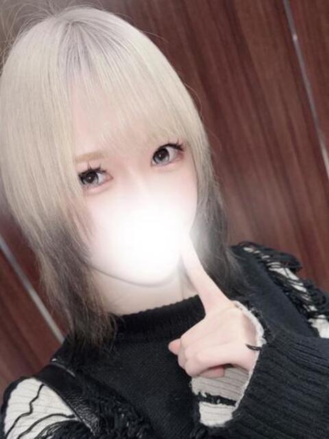 うらら ふぁーすと・きす（キス専門店舗型ヘルス）