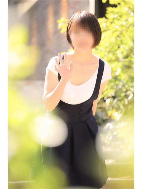 ももか 奥鉄オクテツ東京店（デリヘル市場）（駅待ち合わせ型人妻デリヘル）