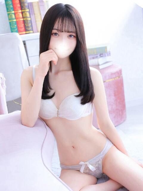 せんり★潮吹き確定の敏感美少女 Chloe五反田本店　S級素人清楚系デリヘル（デリヘル）