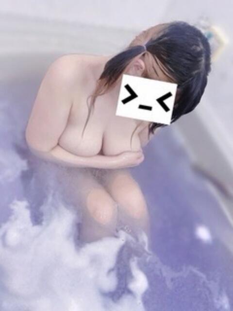 ねむ/Hカップ美ボディ♪ 10代、20代専門ハレンチ倶楽部　姫路店（デリヘル）