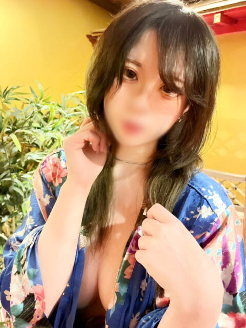 ゆう 紅(くれない)（セクキャバ）