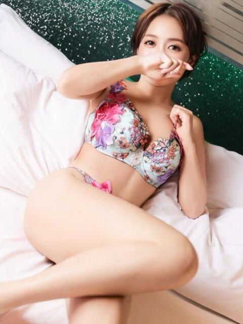 いずみ 人妻倶楽部 内緒の関係 大宮店（人妻系デリヘル）