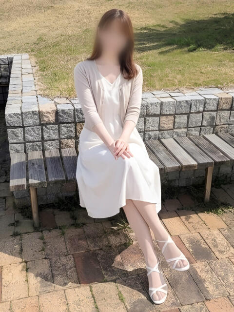 りの 恋づま（人妻デリヘル）