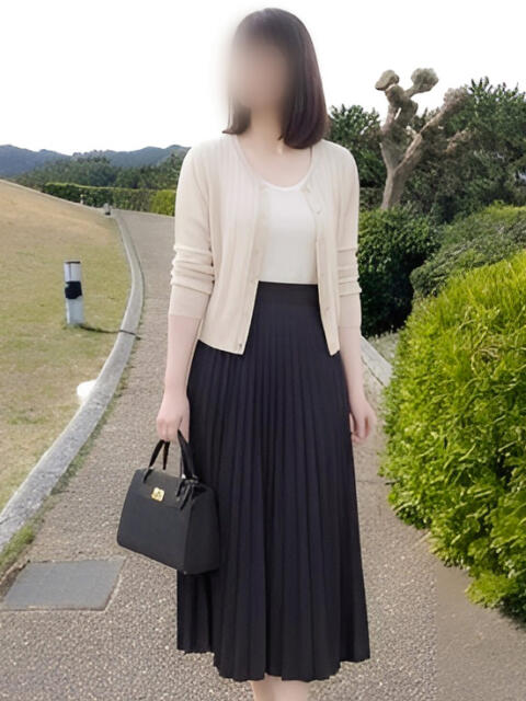 ななは 恋づま（人妻デリヘル）