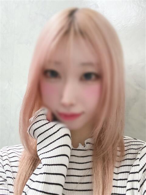 ありさ 渋谷くいーんず（素人専門ホテヘル＆デリヘル）