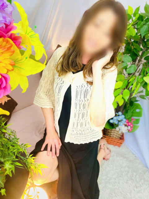 ひな 完熟ばなな 上野店（待ち合わせ熟女デリヘル）