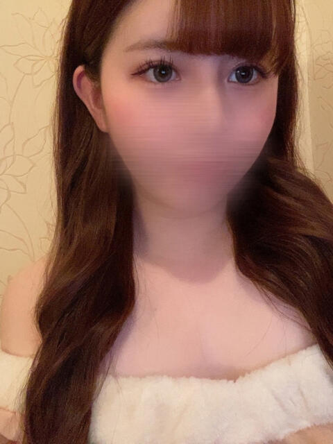 小宮ひなの ELTERAS TOKYO - エルテラス -（【非風俗】メンズエステ）