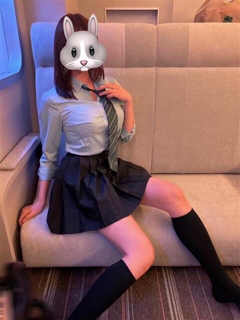 みなとみらい ぎゅーぎゅう電車（いちゃキャバ）