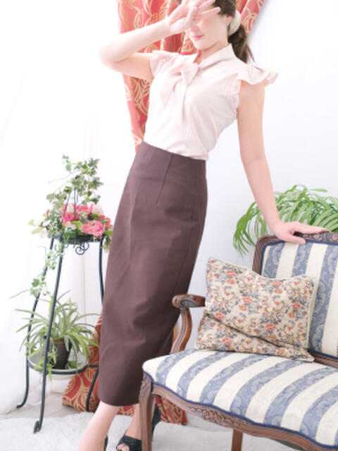 なおみ 横浜人妻セレブリティ（ユメオト）（人妻系デリヘル）