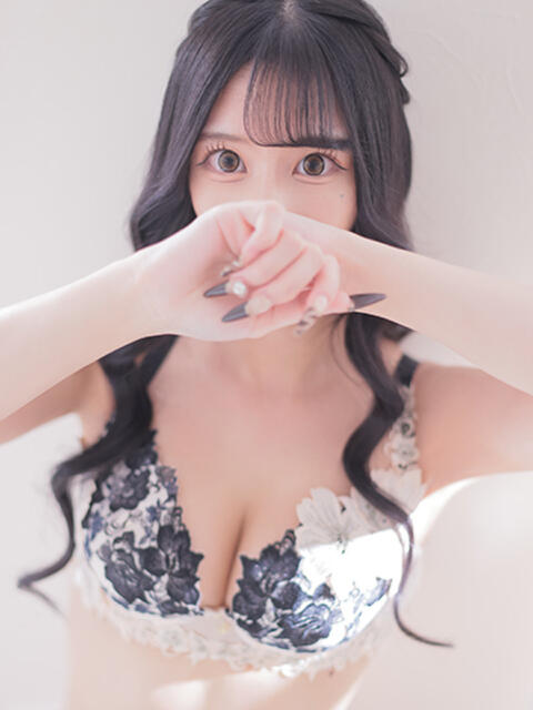 ひとみ シークレットサービス（デリヘル）