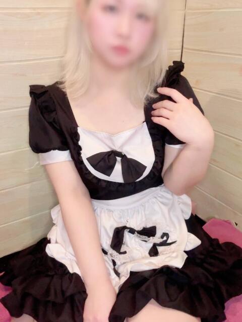 しろな 夜這い物語（ファッションヘルス）