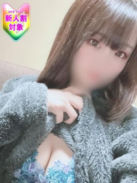 【うみ】小柄で美巨乳Gカップ バブルリングプラス（デリヘル）