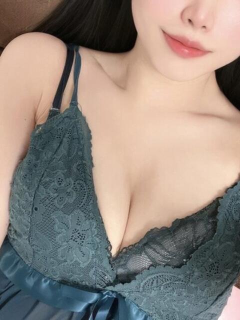 白咲なな Men's Esthe First(メンズエステ ファースト)（【非風俗】メンズエステ）