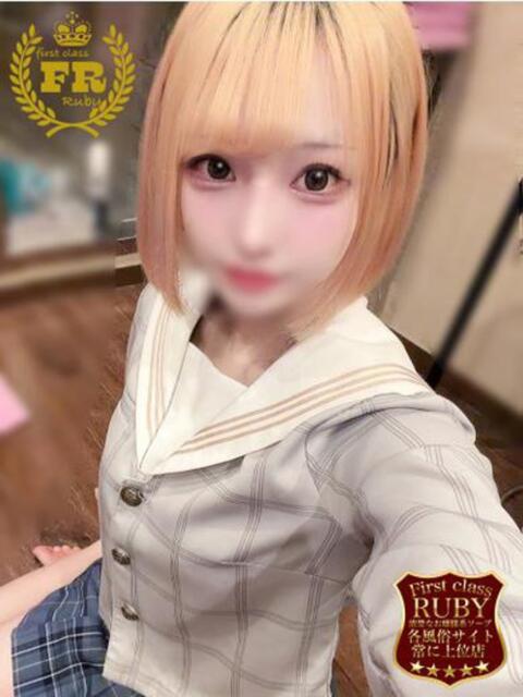 花咲 いちご　Ｓクラス18才無敵 ファーストクラス ルビー（ソープランド）