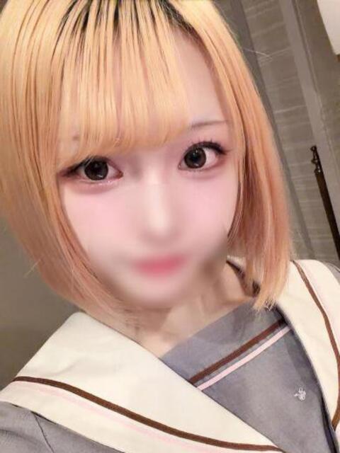 花咲 いちご　Ｓクラス18才無敵 ファーストクラス ルビー（ソープランド）