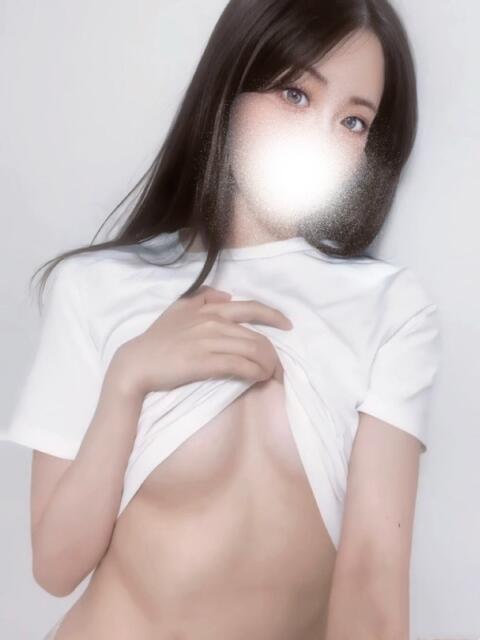 るみ 痴女の悪戯～ド淫乱な人妻専門店～（人妻デリヘル）