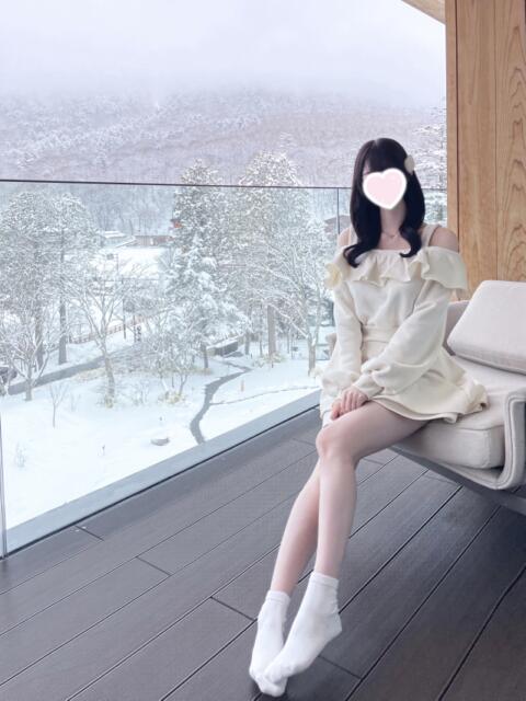 さくらこ『No.1最強伝説? 愛嬌抜群！現役大学生で唯一無二の色白天然美少女』 錦糸町派遣型JKリフレガチあい（派遣リフレ）