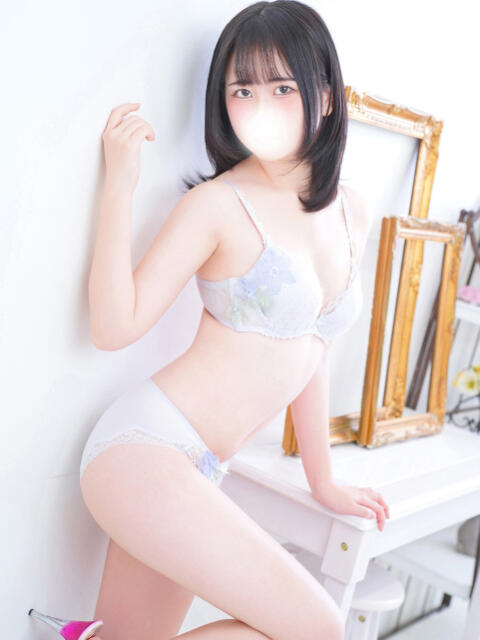 まり 東京リップ 池袋店（美女・美少女専門ホテヘル ＆デリバリーヘルス）