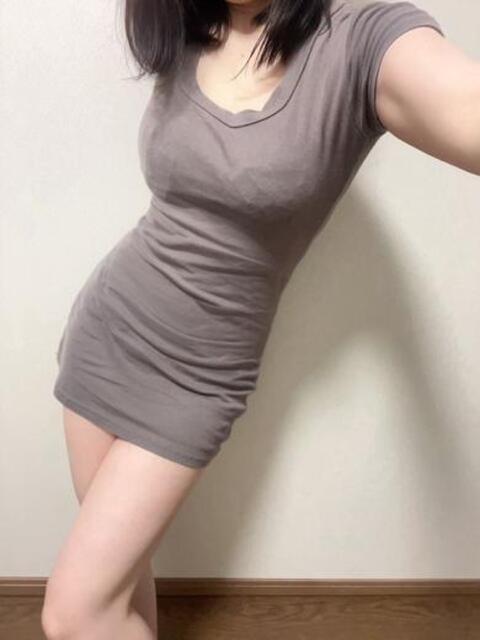 玲奈【GOLDcourse】 お姉さん人妻専門店FANTASY（デリヘル）