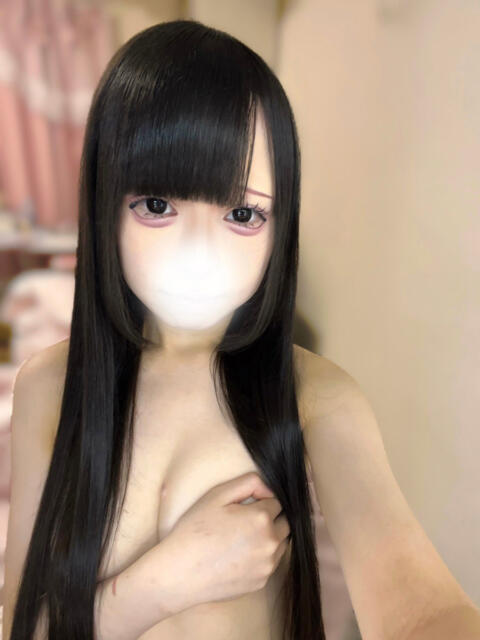 はな 山梨　風俗　デリヘル　 『ラブ＆ピース学園』（デリヘル）