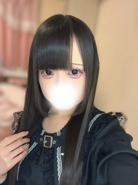 はな 山梨　風俗　デリヘル　 『ラブ＆ピース学園』（デリヘル）