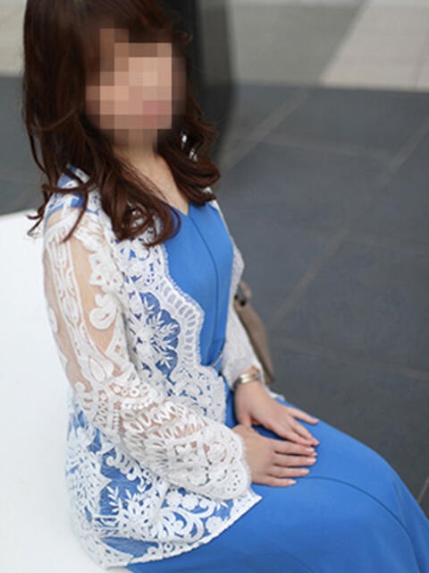 美麻(みま) 人妻出逢い会 百合の園 品川店（人妻系待合せデリヘル）