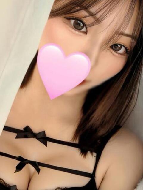 りず 淫乱痴女エステ（出張アロマエステ）