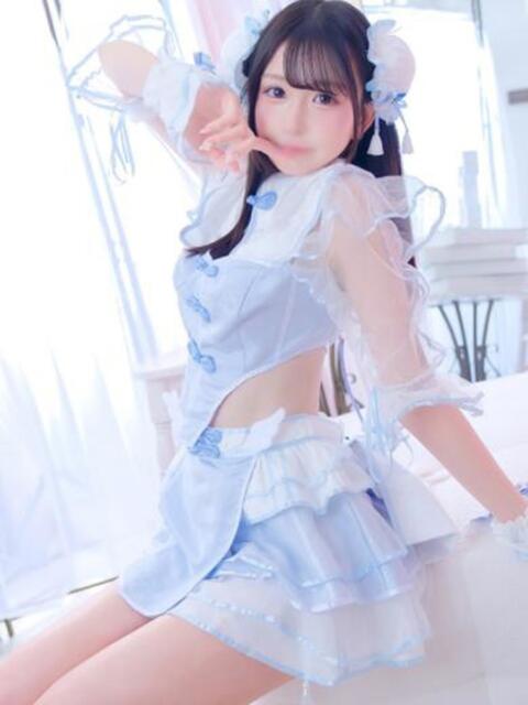 にこ E+アイドルスクール新宿・歌舞伎町店（デリヘル）