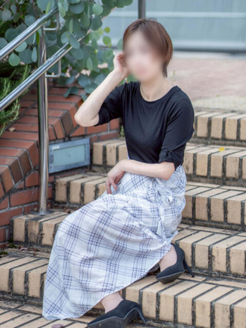 くれは 奥鉄オクテツ兵庫（人妻デリヘル）