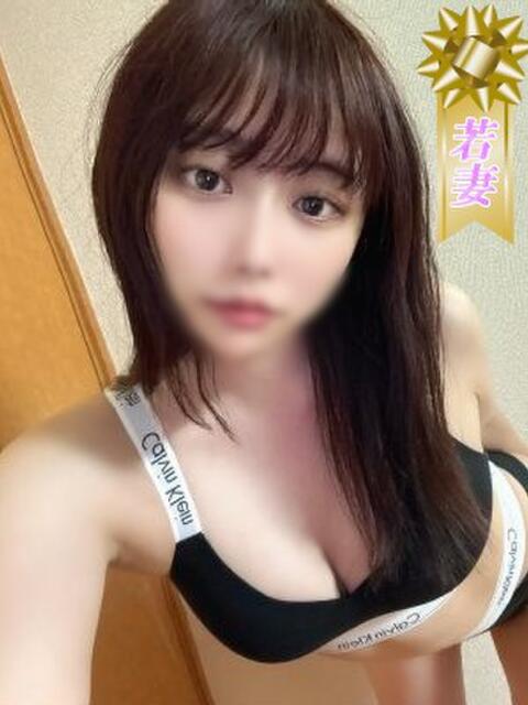 深津（ふかつ） 素人人妻オフィス旭店（人妻系デリヘル）