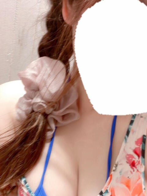 れいな エステティシャンの彼女（【非風俗】メンズエステ）