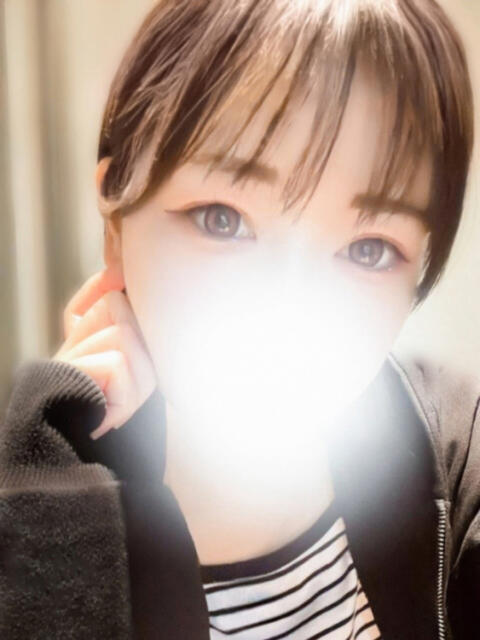 ココナ エステティシャンの彼女（【非風俗】メンズエステ）