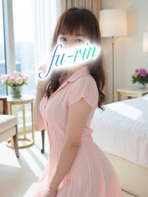 ゆら 風鈴（ふうりん）（人妻デリヘル）